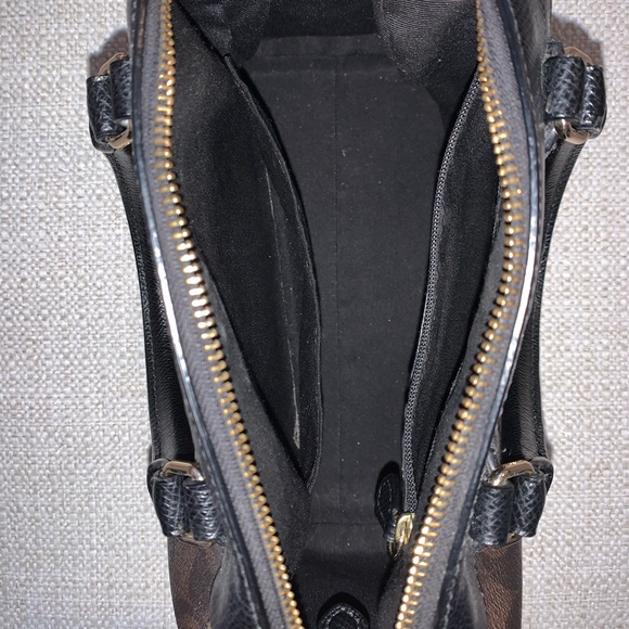 Coach, signature pattern bag - Picture 4 of 6